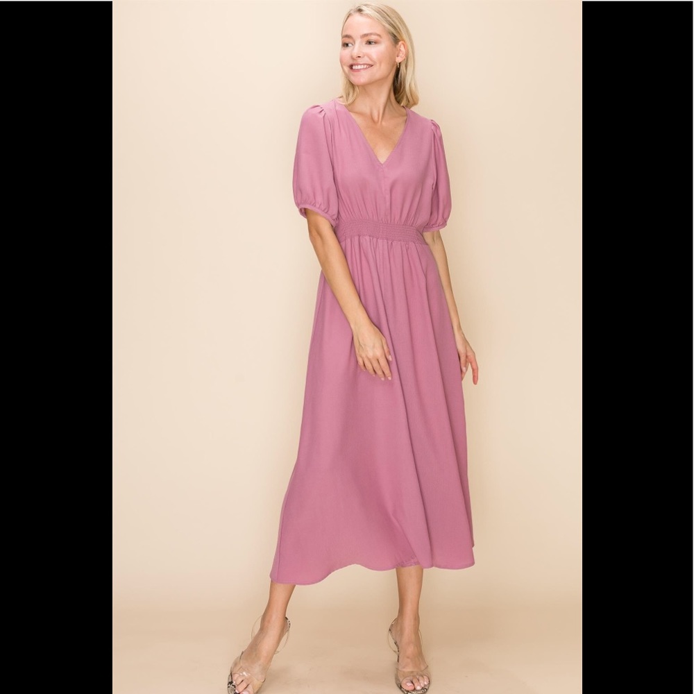 NWT!💕 Princess Sleeve Maxi Dress - Picture 4 of 10